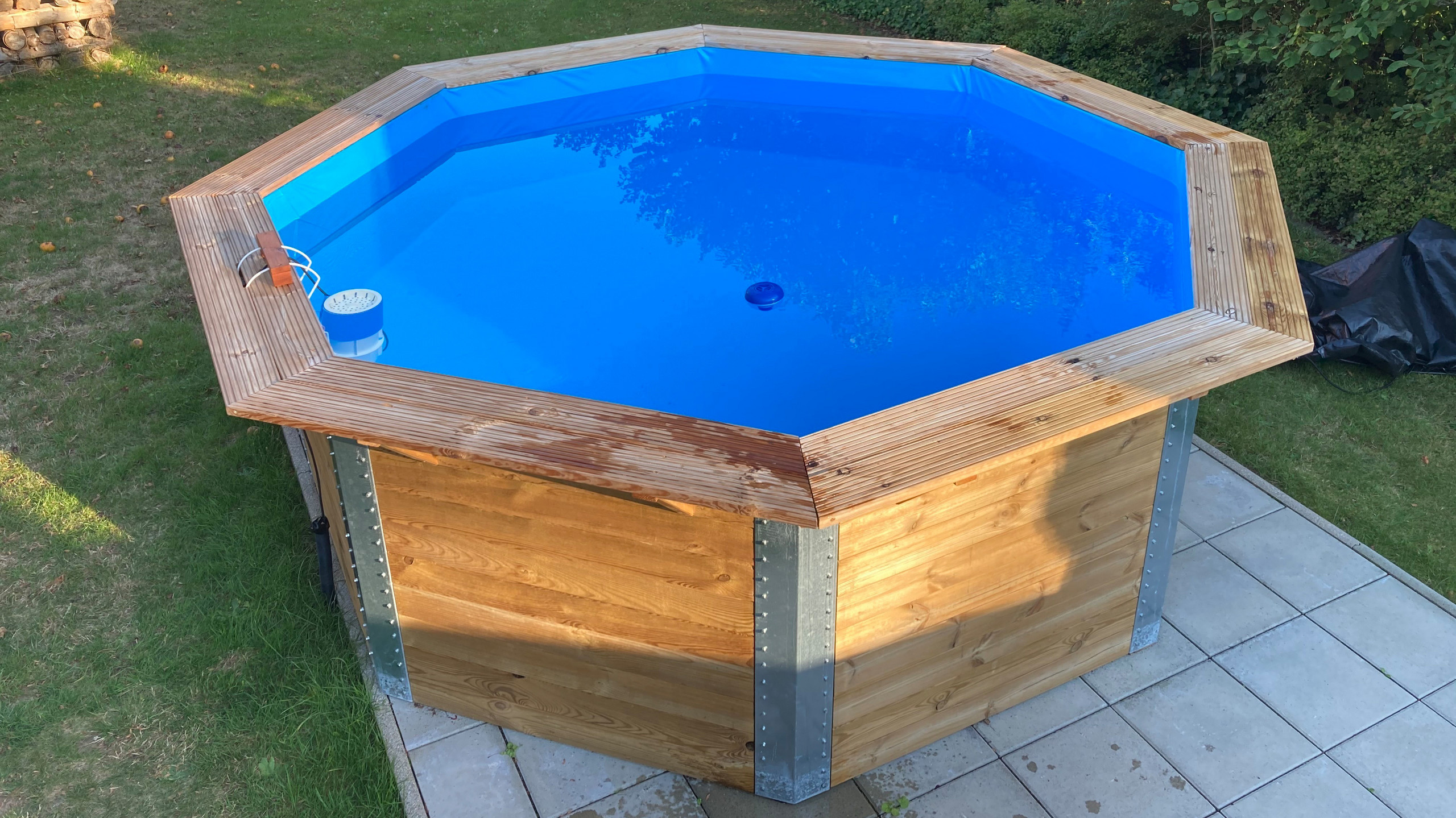 Weka Massivholzpool 593 