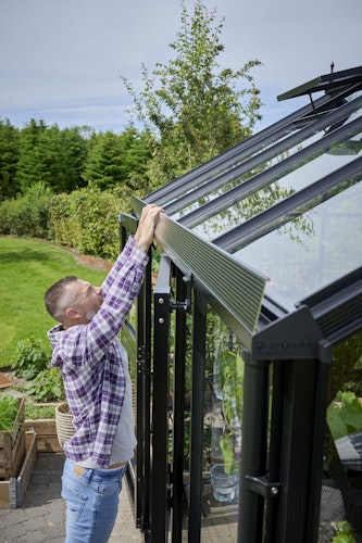 Juliana Gewächshaus Jubii 10,9 m² inkl. gratis Fundamentrahmen und Starterset im Wert von 578 €