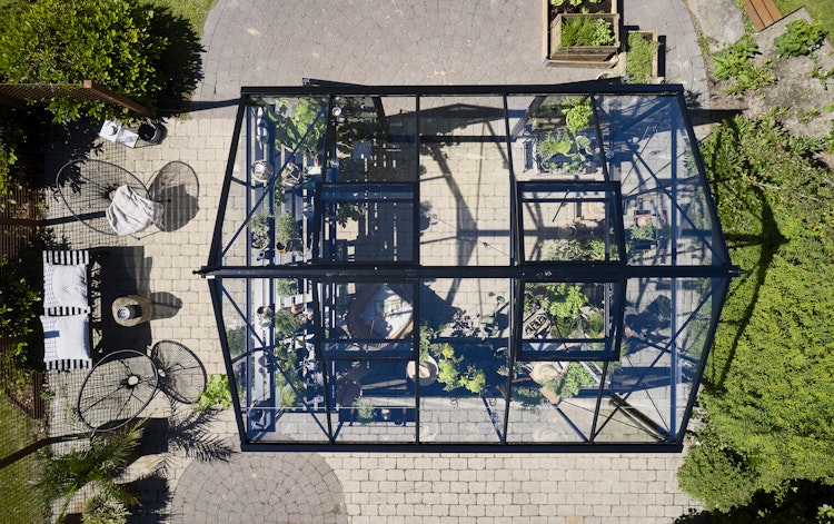 Juliana Gewächshaus Jubii 10,9 m² inkl. gratis Fundamentrahmen und Starterset im Wert von 578 €